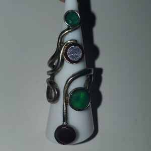 Elegant Multi-Stone Silver Ring!